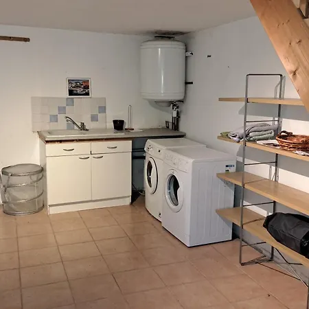 Les Bigoussies Apartment